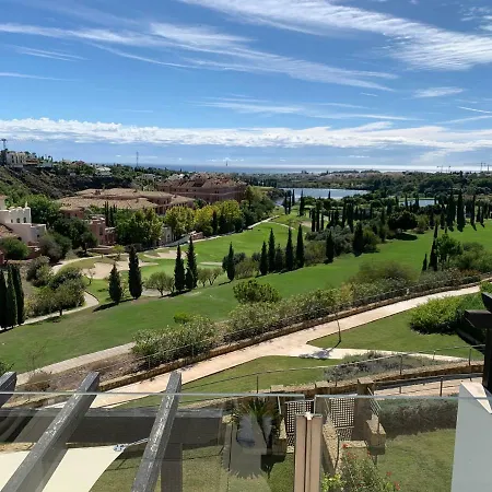 Flamingos Tee 6 아파트