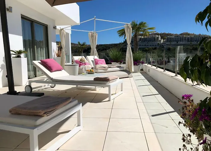 Flamingos Tee 6 * Estepona