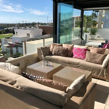 Apartment Flamingos Tee 6 Estepona