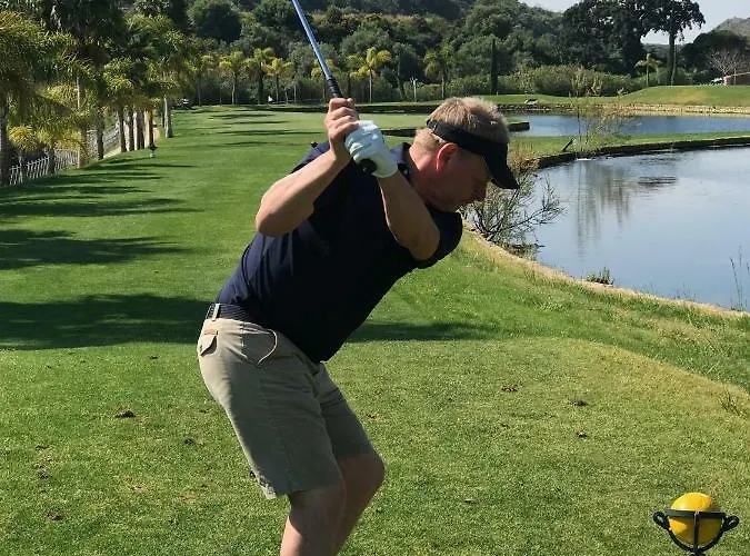 Apartment Flamingos Tee 6