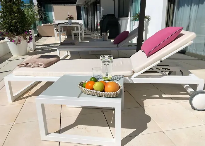 Flamingos Tee 6 Apartment Estepona