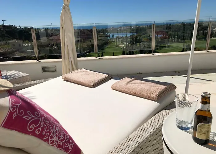 Apartment Flamingos Tee 6