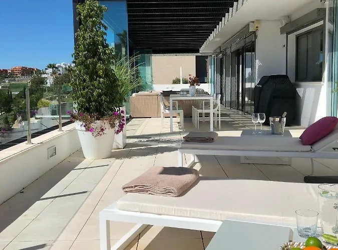 Flamingos Tee 6 Daire