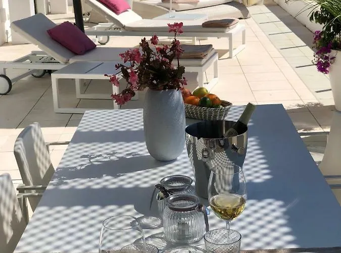 Flamingos Tee 6 * Estepona