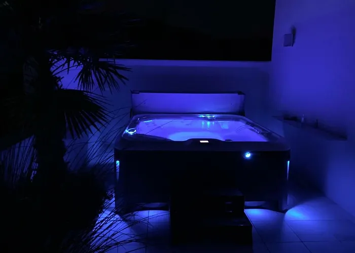 Flamingos Tee 6 * Estepona